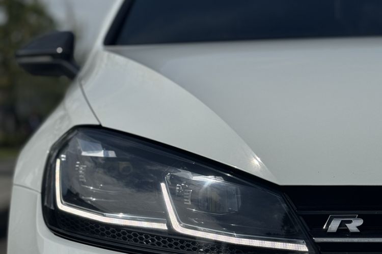 Used Volkswagen Golf 2017 2.0TSI R Exterior 1