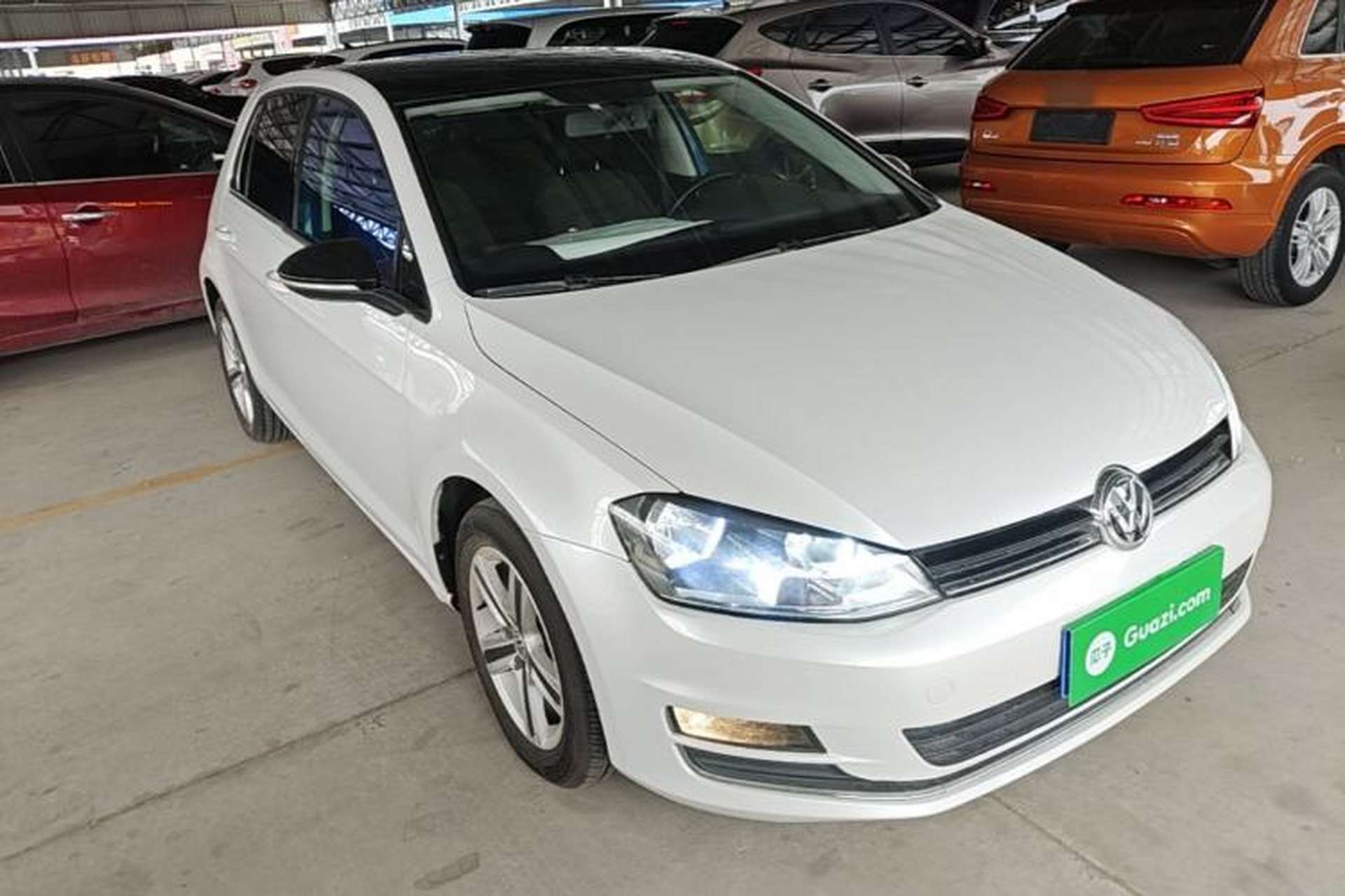 Used Volkswagen Golf 2017 230TSI Automatic Comfort Edition – Celebrating Milestone of One Million Units Exterior 1