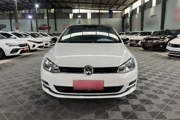 Used Volkswagen Golf 2017 1.6L Automatic Comfort Million-Vehicle Anniversary Edition Exterior 1