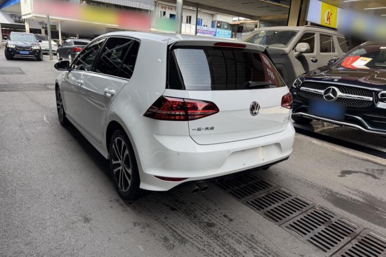 Used Volkswagen Golf 2017 280TSI Automatic R-Line Million-Vehicle Commemorative Edition Exterior 1