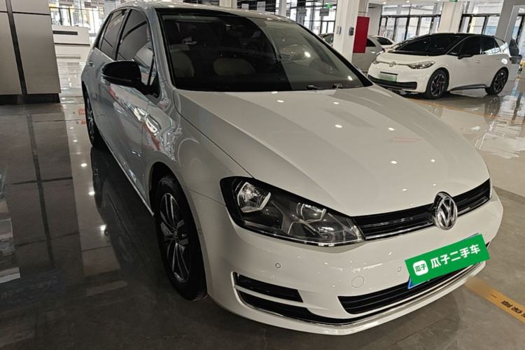 Used Volkswagen Golf 2017 230TSI Automatic Luxury Million-Vehicle Commemorative Edition Exterior 1