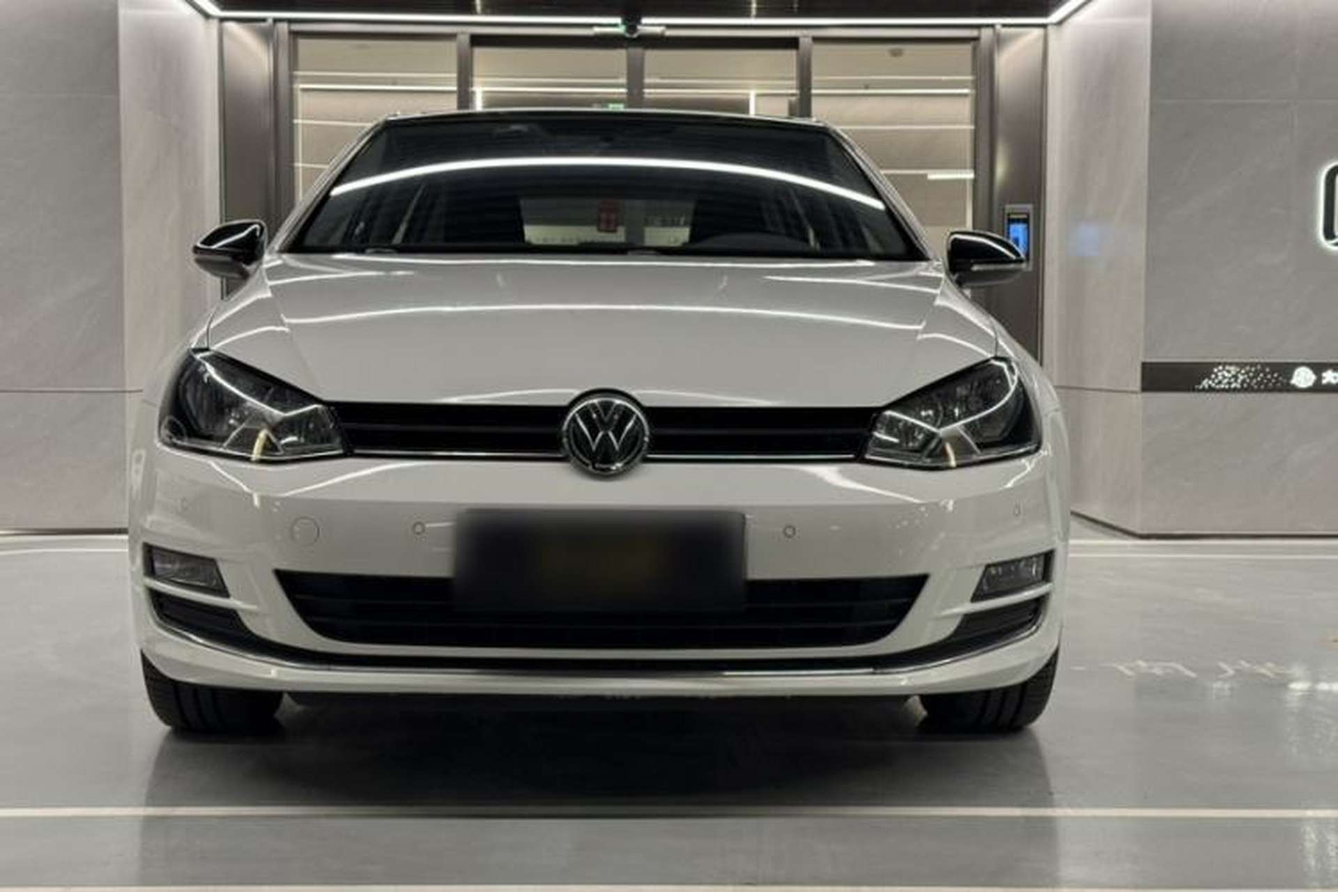 Used Volkswagen Golf 2017 230TSI Automatic Comfort Edition – Celebrating Milestone of One Million Units Exterior 1