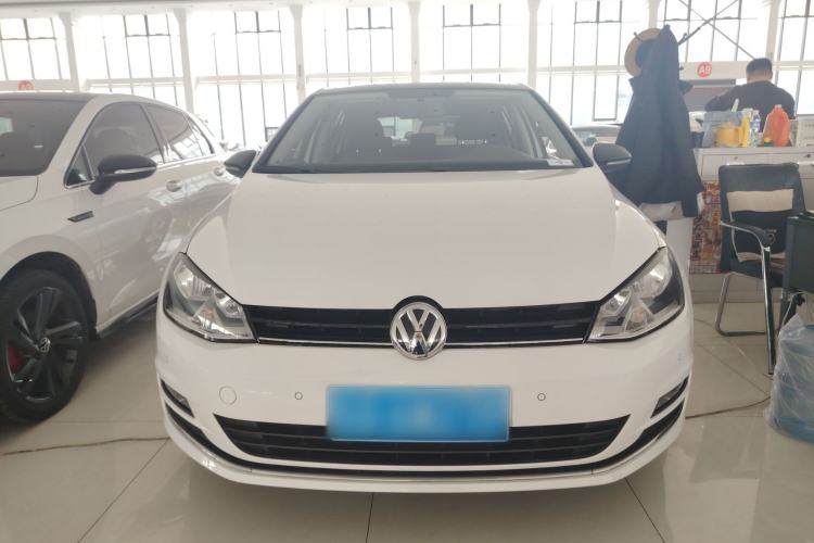 Used Volkswagen Golf 2017 1.6L Automatic Comfort Million-Vehicle Anniversary Edition Exterior 1