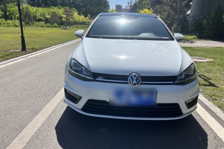 Used Volkswagen Golf 2017 280TSI Automatic R-Line Million-Vehicle Commemorative Edition Exterior 1