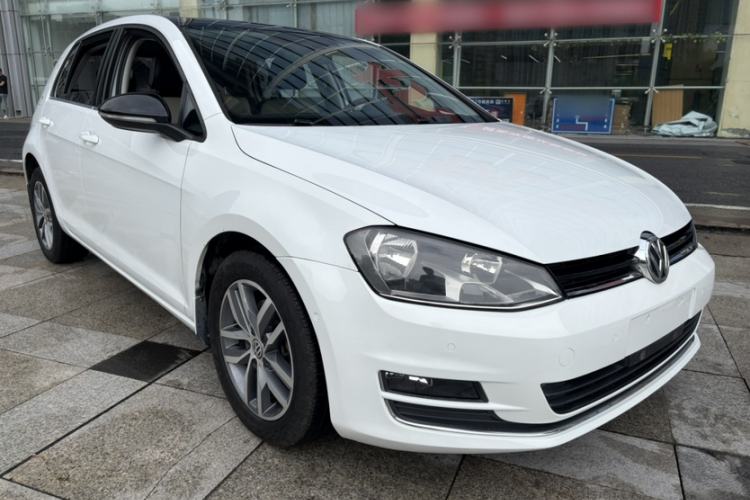 Used Volkswagen Golf 2017 230TSI Automatic Luxury Million-Vehicle Commemorative Edition Exterior 1