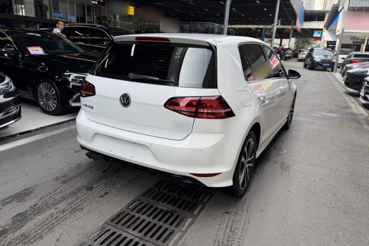 Used Volkswagen Golf 2017 280TSI Automatic R-Line Million-Vehicle Commemorative Edition Exterior 2