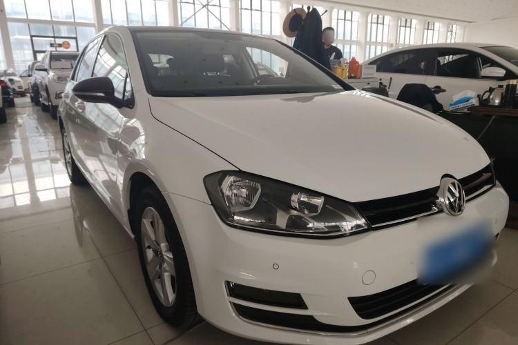 Used Volkswagen Golf 2017 1.6L Automatic Comfort Million-Vehicle Anniversary Edition Exterior 2