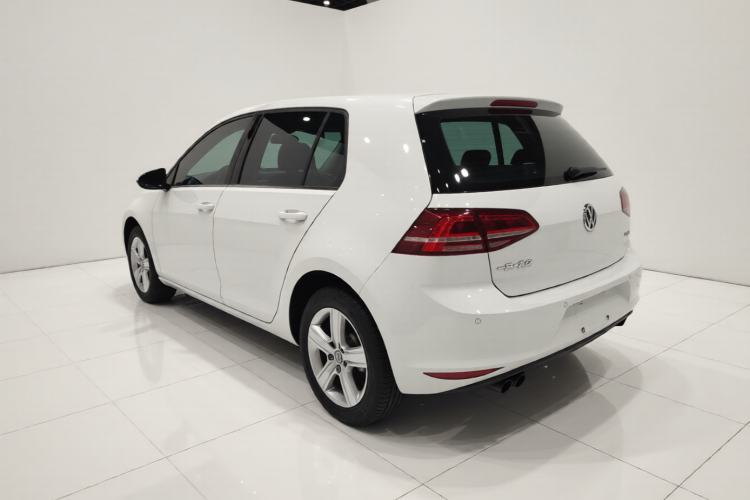 Used Volkswagen Golf 2017 230TSI Manual Comfort Edition – Celebrating Milestone of One Million Units Exterior 2