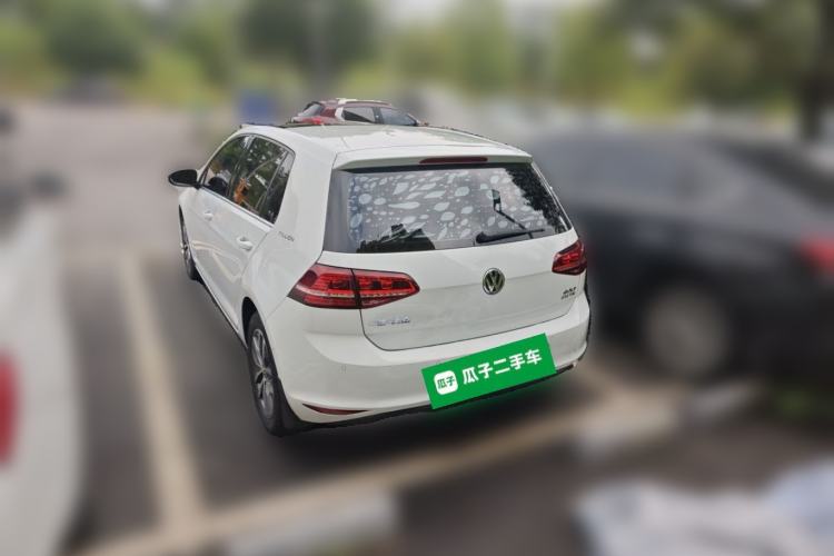Used Volkswagen Golf 2017 230TSI Automatic Luxury Million-Vehicle Commemorative Edition Exterior 3