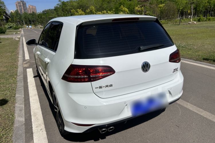 Used Volkswagen Golf 2017 280TSI Automatic R-Line Million-Vehicle Commemorative Edition Exterior 3