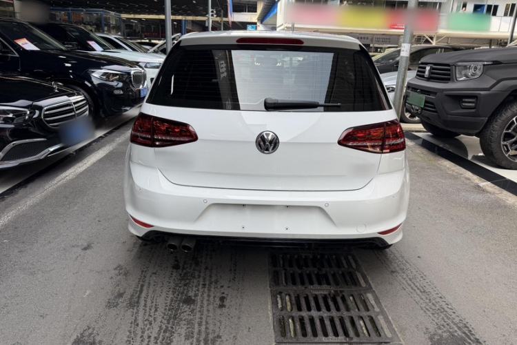 Used Volkswagen Golf 2017 280TSI Automatic R-Line Million-Vehicle Commemorative Edition Exterior 4