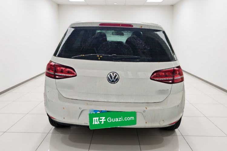 Used Volkswagen Golf 2017 230TSI Automatic Comfort Edition – Celebrating Milestone of One Million Units Exterior 4