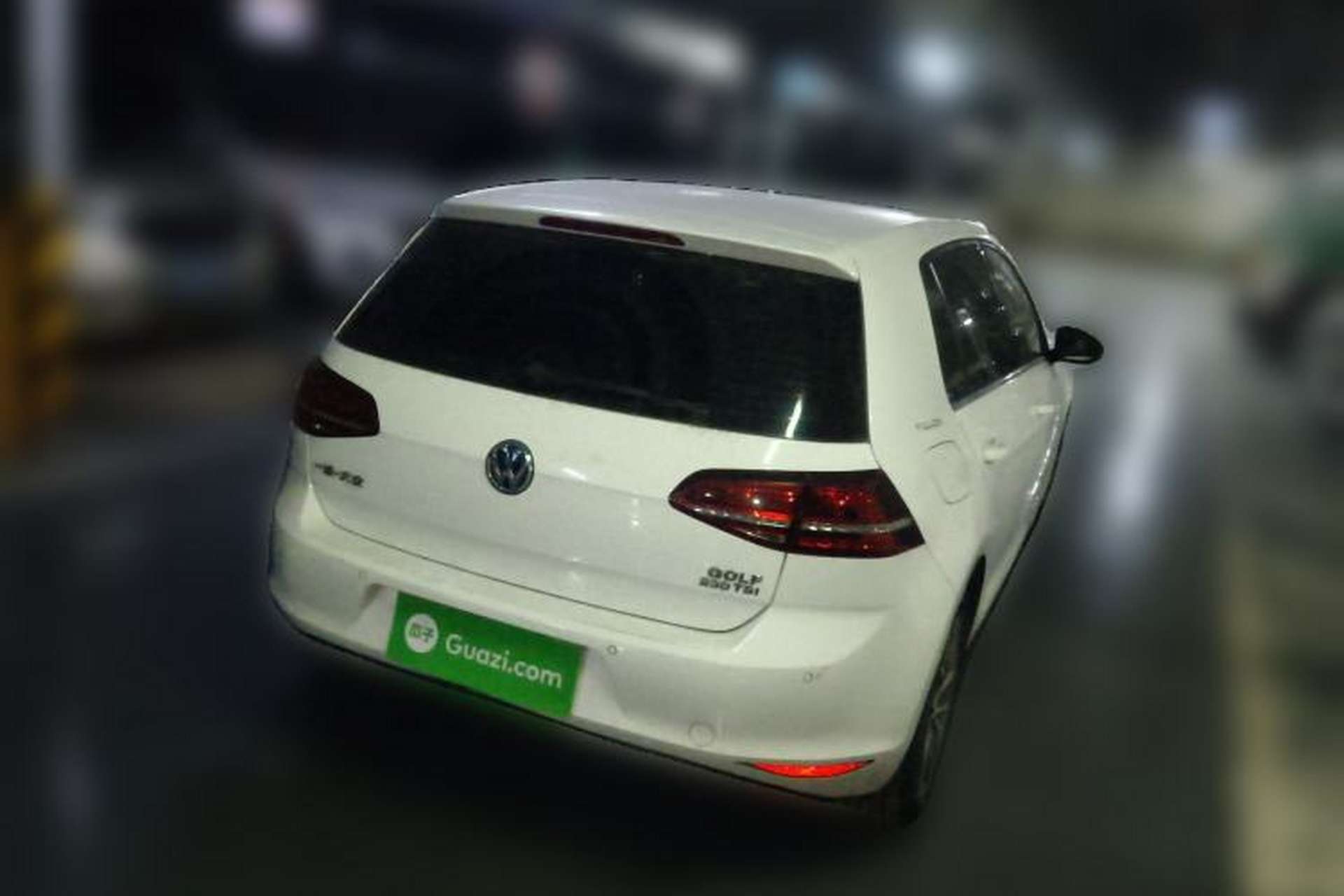 Used Volkswagen Golf 2017 230TSI Automatic Luxury Million-Vehicle Commemorative Edition Exterior 5
