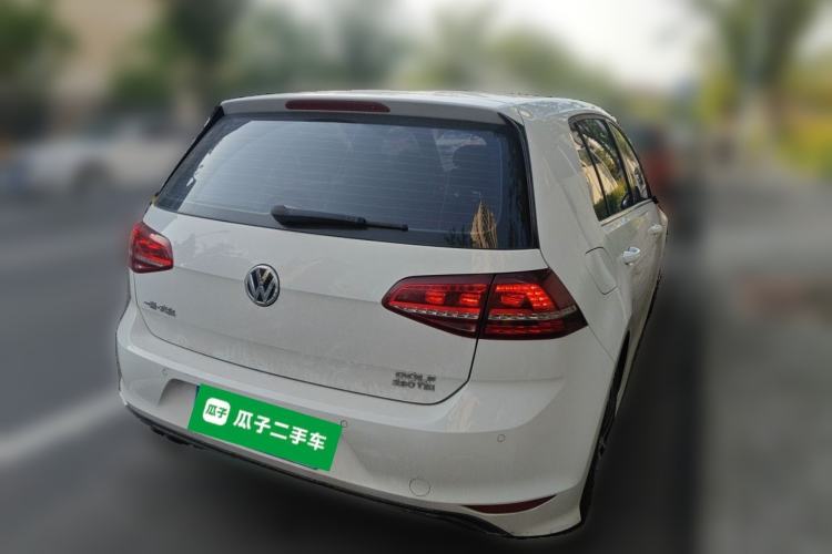 Used Volkswagen Golf 2017 280TSI Automatic R-Line Million-Vehicle Commemorative Edition Exterior 5