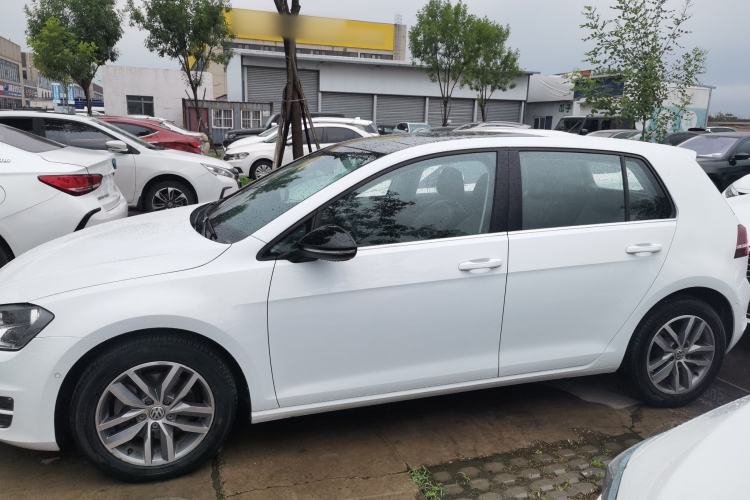 Used Volkswagen Golf 2017 230TSI Automatic Luxury Million-Vehicle Commemorative Edition Exterior 5