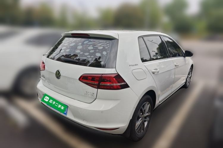 Used Volkswagen Golf 2017 230TSI Automatic Luxury Million-Vehicle Commemorative Edition Exterior 5