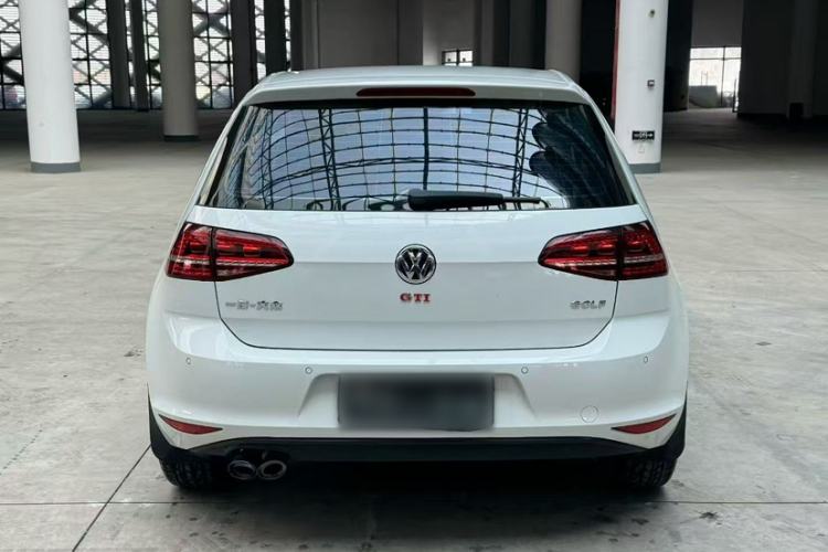 Used Volkswagen Golf 2017 230TSI Automatic Comfort Edition – Celebrating Milestone of One Million Units Exterior 7