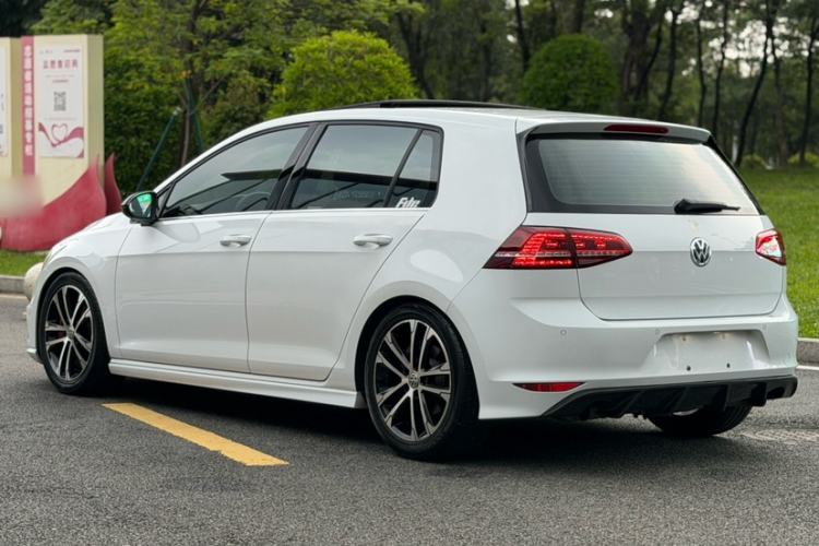 Used Volkswagen Golf 2017 280TSI Automatic R-Line Million-Vehicle Commemorative Edition Exterior 8