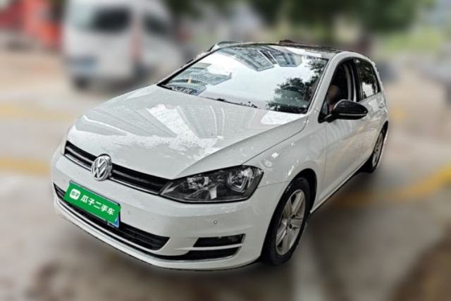 Used Volkswagen Golf 2017 1.6L Automatic Comfort Million-Vehicle Anniversary Edition