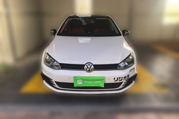 Used Volkswagen Golf 2017 230TSI Manual Comfort Edition – Celebrating Milestone of One Million Units Front