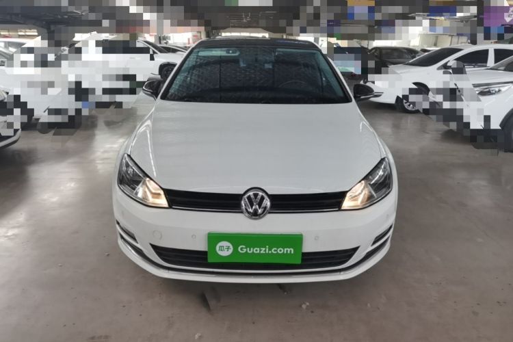 Used Volkswagen Golf 2017 1.6L Automatic Comfort Million-Vehicle Anniversary Edition Front
