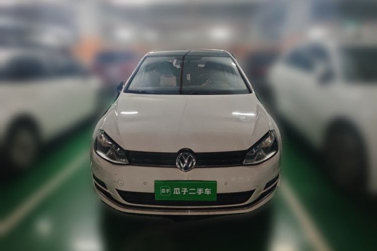 Used Volkswagen Golf 2017 230TSI Automatic Comfort Edition – Celebrating Milestone of One Million Units Front