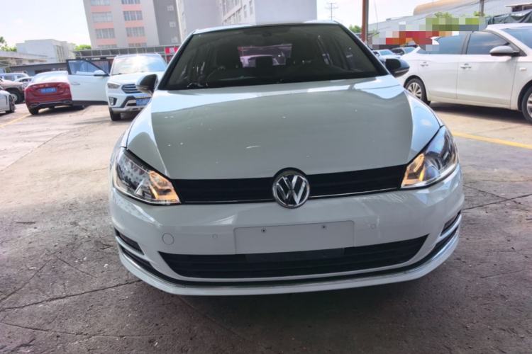 Used Volkswagen Golf 2017 230TSI Automatic Luxury Million-Vehicle Commemorative Edition Front