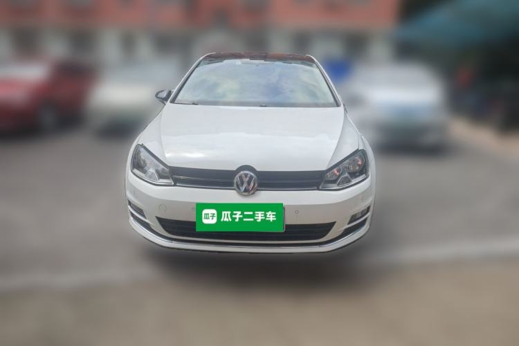 Used Volkswagen Golf 2017 1.6L Automatic Comfort Million-Vehicle Anniversary Edition Front