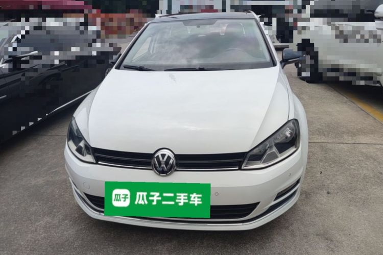 Used Volkswagen Golf 2017 230TSI Automatic Comfort Edition – Celebrating Milestone of One Million Units Front