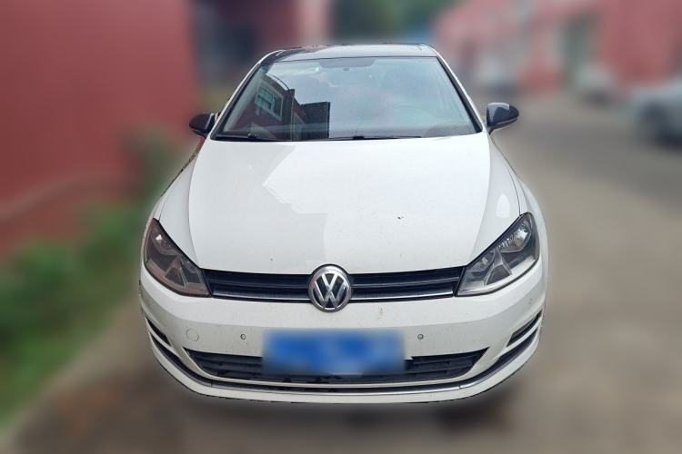 Used Volkswagen Golf 2017 230TSI Automatic Comfort Edition – Celebrating Milestone of One Million Units Front