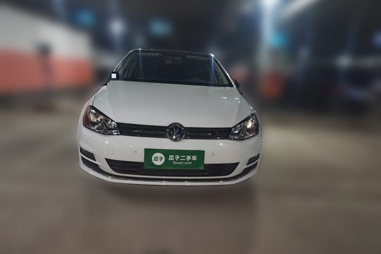Used Volkswagen Golf 2017 230TSI Automatic Comfort Edition – Celebrating Milestone of One Million Units Front