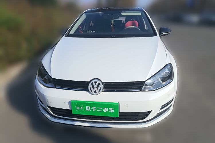 Used Volkswagen Golf 2017 230TSI Automatic Comfort Edition – Celebrating Milestone of One Million Units Front