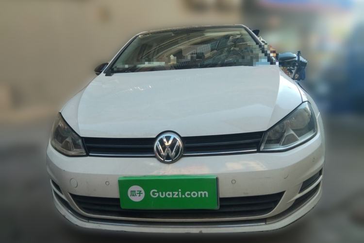 Used Volkswagen Golf 2017 230TSI Automatic Comfort Edition – Celebrating Milestone of One Million Units Front