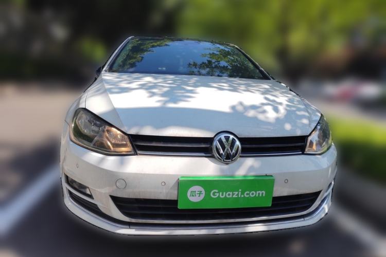 Used Volkswagen Golf 2017 230TSI Automatic Comfort Edition – Celebrating Milestone of One Million Units Front