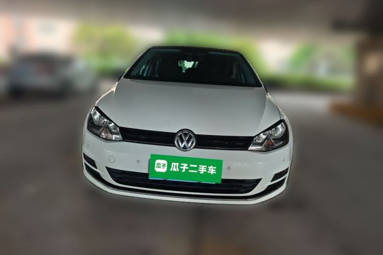 Used Volkswagen Golf 2017 1.6L Automatic Comfort Million-Vehicle Anniversary Edition Front