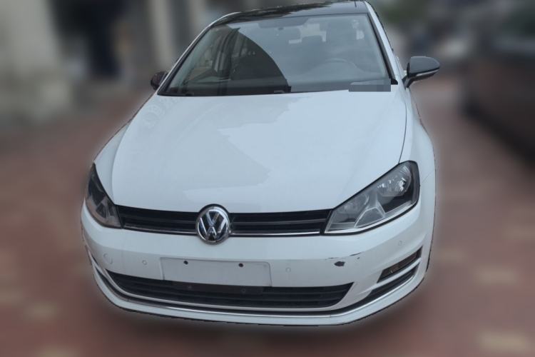 Used Volkswagen Golf 2017 230TSI Automatic Comfort Edition – Celebrating Milestone of One Million Units Front