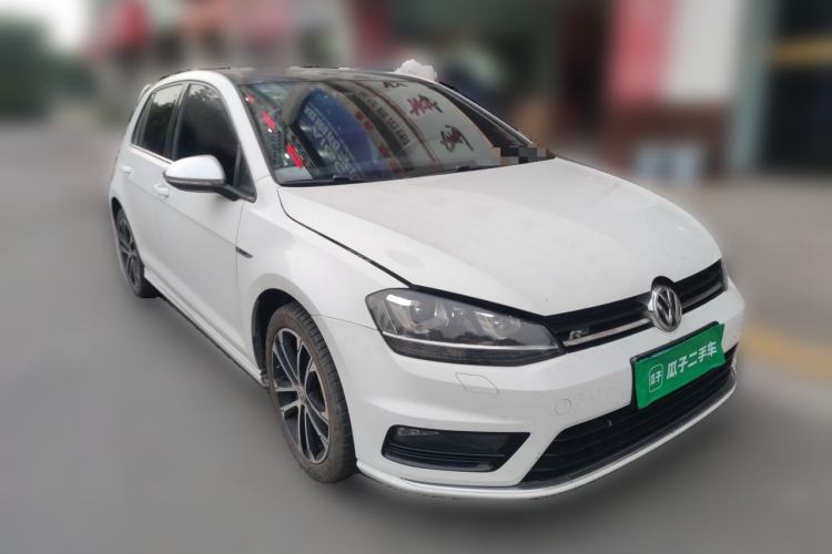 Used Volkswagen Golf 2017 280TSI Automatic R-Line Million-Vehicle Commemorative Edition Front Right 45 Deg