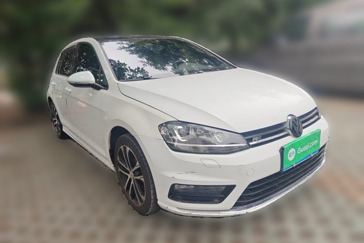 Used Volkswagen Golf 2017 280TSI Automatic R-Line Million-Vehicle Commemorative Edition Front Right 45 Deg
