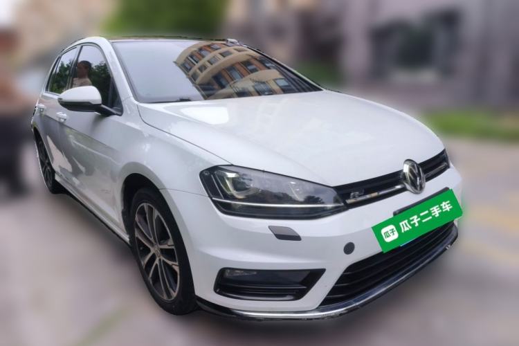 Used Volkswagen Golf 2017 280TSI Automatic R-Line Million-Vehicle Commemorative Edition Front Right 45 Deg
