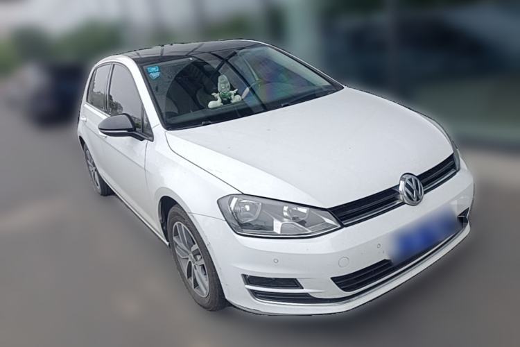 Used Volkswagen Golf 2017 230TSI Automatic Luxury Million-Vehicle Commemorative Edition Front Right 45 Deg