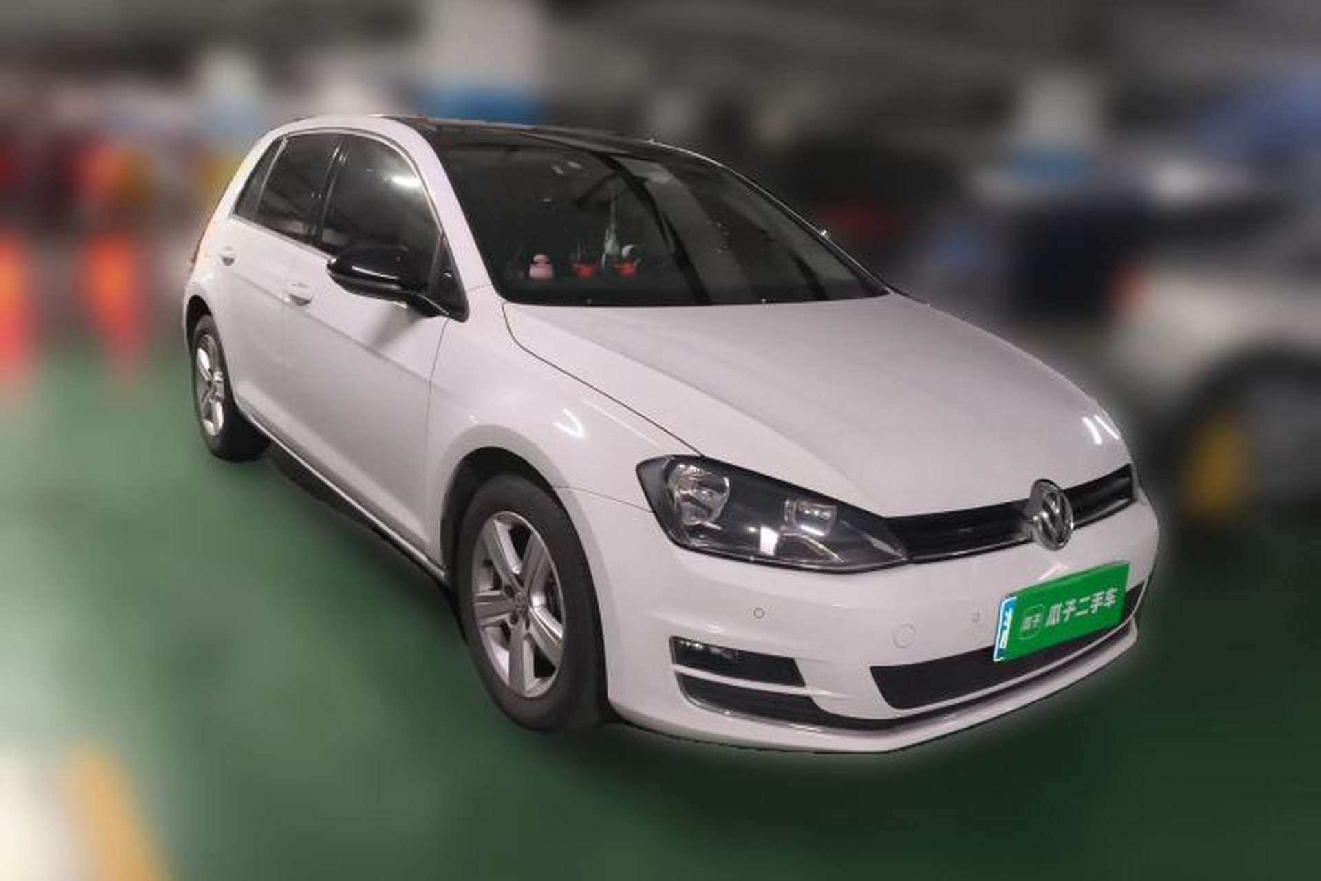 Used Volkswagen Golf 2017 230TSI Automatic Comfort Edition – Celebrating Milestone of One Million Units Front Right 45 Deg