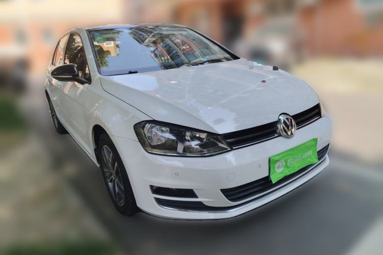 Used Volkswagen Golf 2017 230TSI Automatic Luxury Million-Vehicle Commemorative Edition Front Right 45 Deg