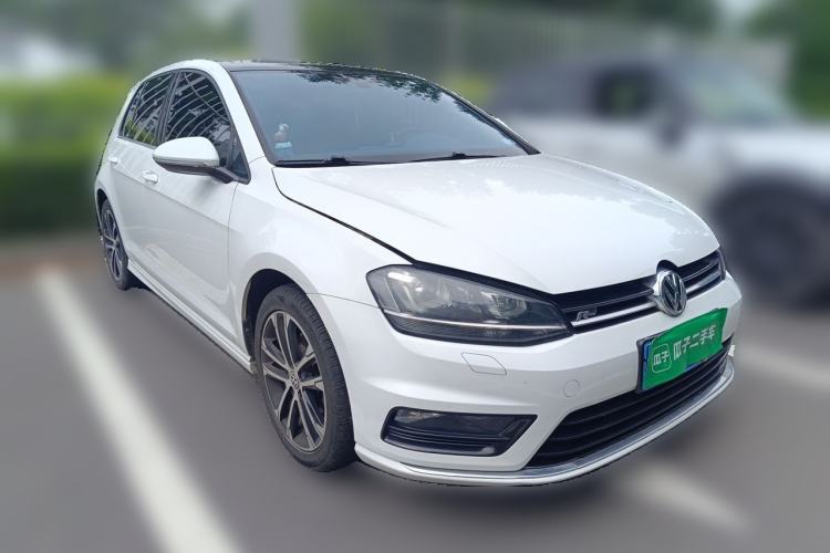 Used Volkswagen Golf 2017 280TSI Automatic R-Line Million-Vehicle Commemorative Edition Front Right 45 Deg