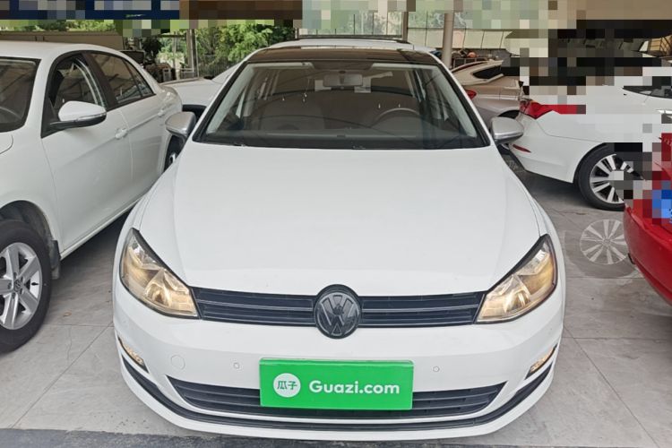 Used Volkswagen Golf 2017 230TSI Automatic Comfort Edition – Celebrating Milestone of One Million Units Front