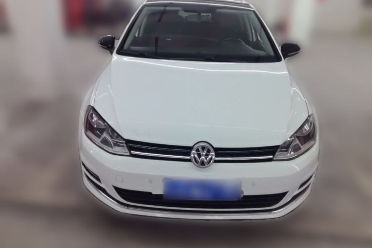 Used Volkswagen Golf 2017 1.6L Automatic Comfort Million-Vehicle Anniversary Edition Front