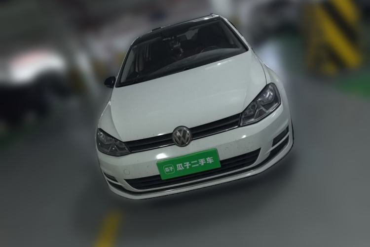Used Volkswagen Golf 2017 230TSI Automatic Comfort Edition – Celebrating Milestone of One Million Units Front