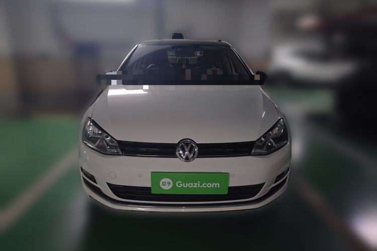 Used Volkswagen Golf 2017 230TSI Automatic Comfort Edition – Celebrating Milestone of One Million Units Front