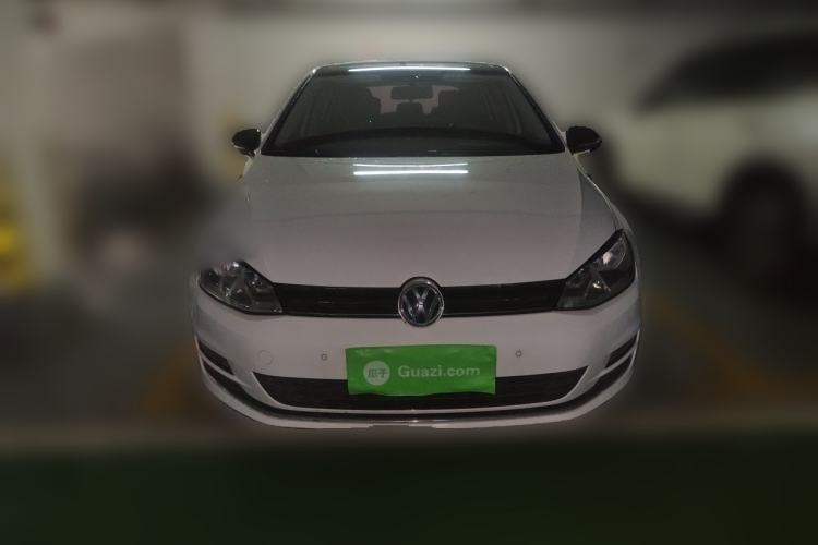 Used Volkswagen Golf 2017 1.6L Automatic Comfort Million-Vehicle Anniversary Edition Front
