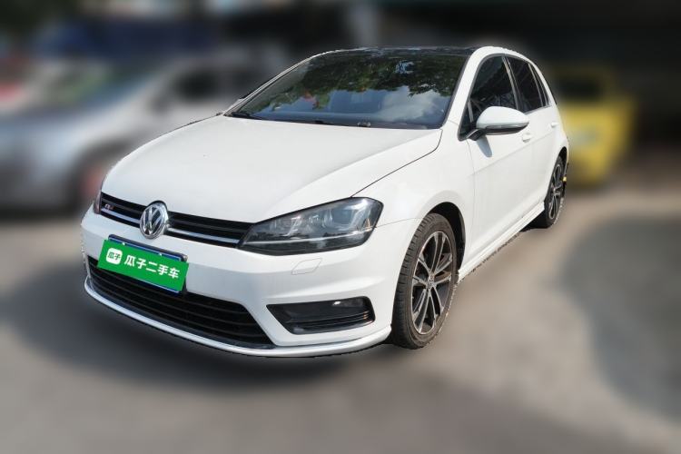 Used Volkswagen Golf 2017 280TSI Automatic R-Line Million-Vehicle Commemorative Edition Guazi used car, China used car export, Used car for sale, Used  cars, Cheapest cars for sale