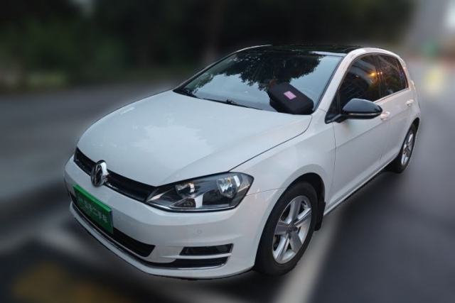 Ojetý Volkswagen Golf 2017 230TSI Automatic Comfort Edition – Celebrating Milestone of One Million Units